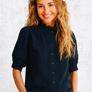 ME+EM Women’s Short Sleeve Shirred Cuff Cheesecloth Blouse in Navy